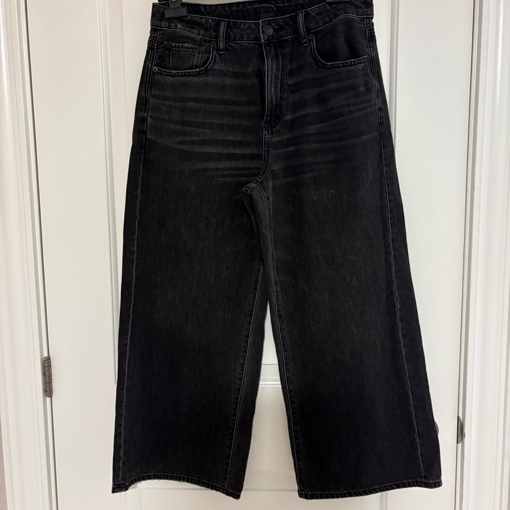 American Eagle Wide Leg Crop Black Jeans